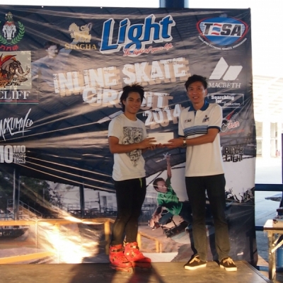 ภาพรับรางวัล Singha Light Inline skate Circuit 2014