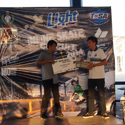 ภาพรับรางวัล Singha Light Inline skate Circuit 2014